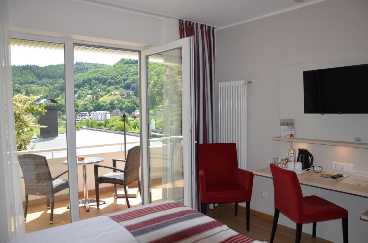 Flair Hotel Am Rosenhuegel - Garni Cochem Esterno foto
