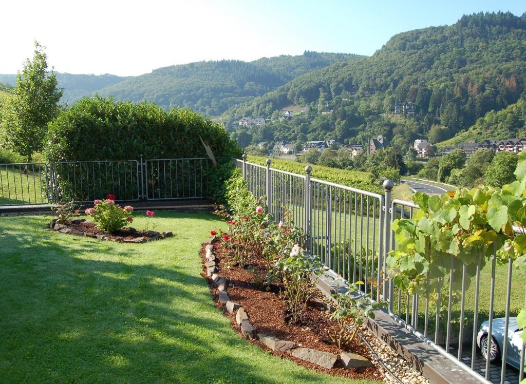 Flair Hotel Am Rosenhuegel - Garni Cochem Esterno foto