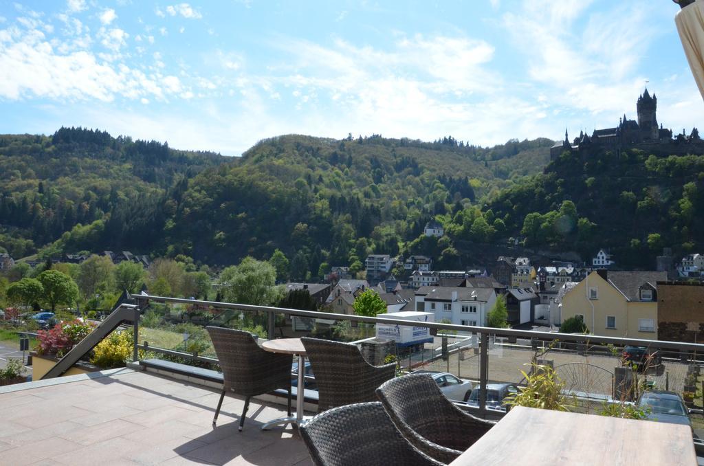 Flair Hotel Am Rosenhuegel - Garni Cochem Esterno foto